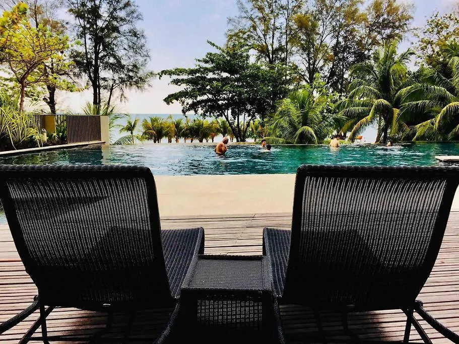 5 Stars Seafront Suite By The Sea 日落无敌全海景 5星 酒店等级 Batu Feringgi Malajsie