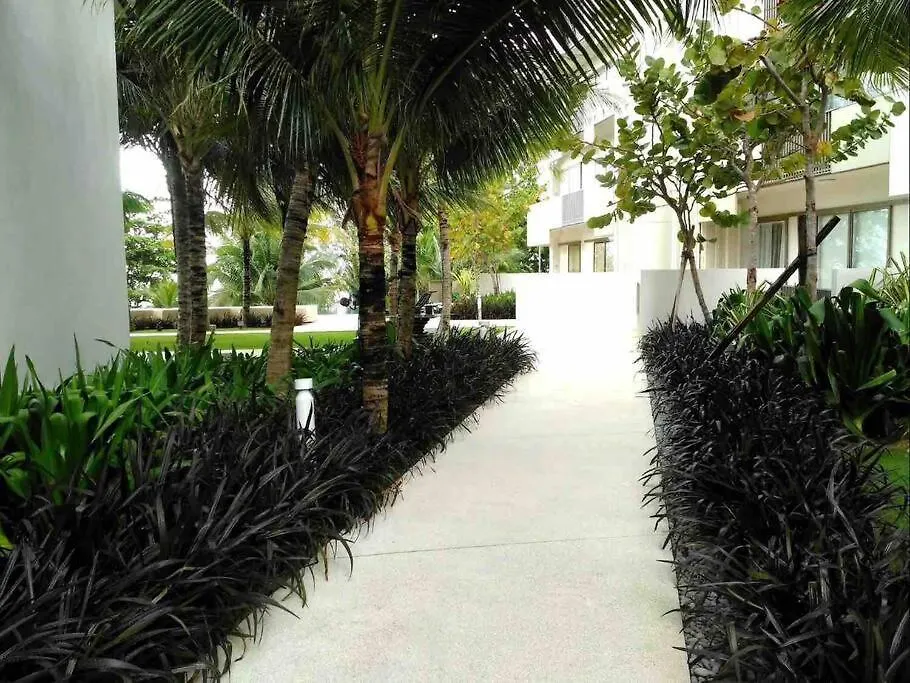 5 Stars Seafront Suite By The Sea 日落无敌全海景 5星 酒店等级 Batu Ferringhi Appartamento